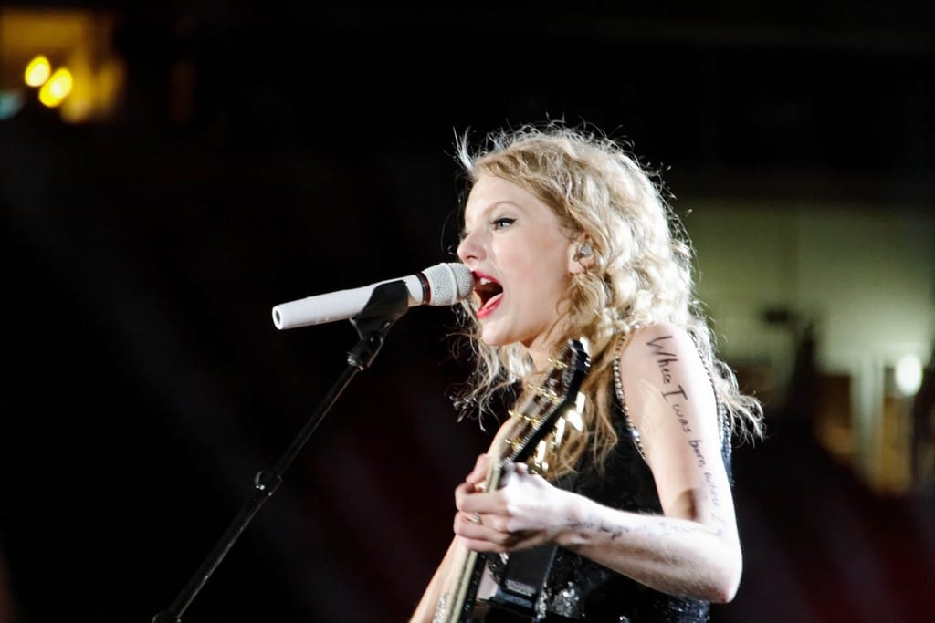 Taylor Swift Speak Now Concert at Heinz Field